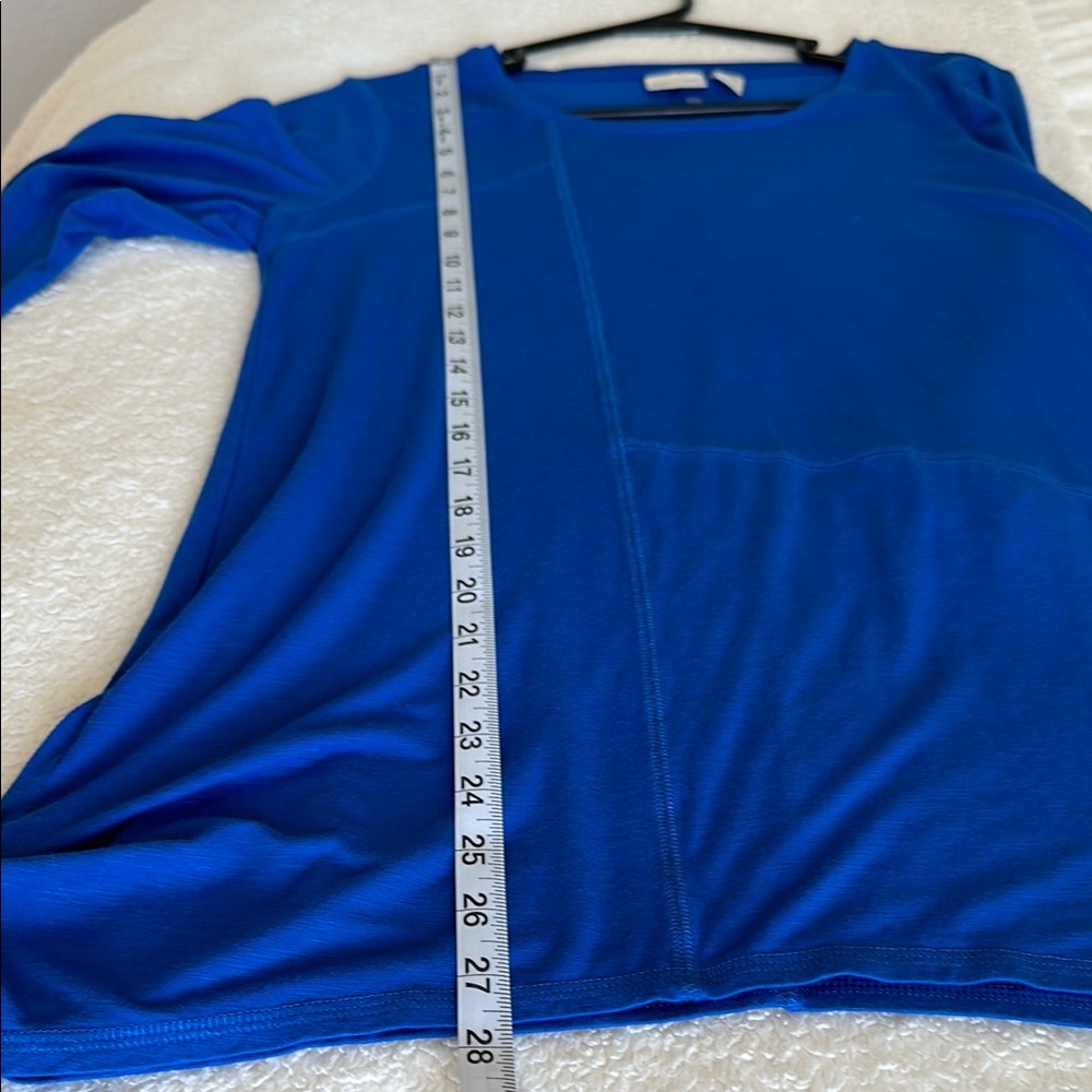 Zenergy by Chico’s Royal Blue Relaxed Asymmetrical Tunic Size 1 Equals to Size M - Picture 9 of 11